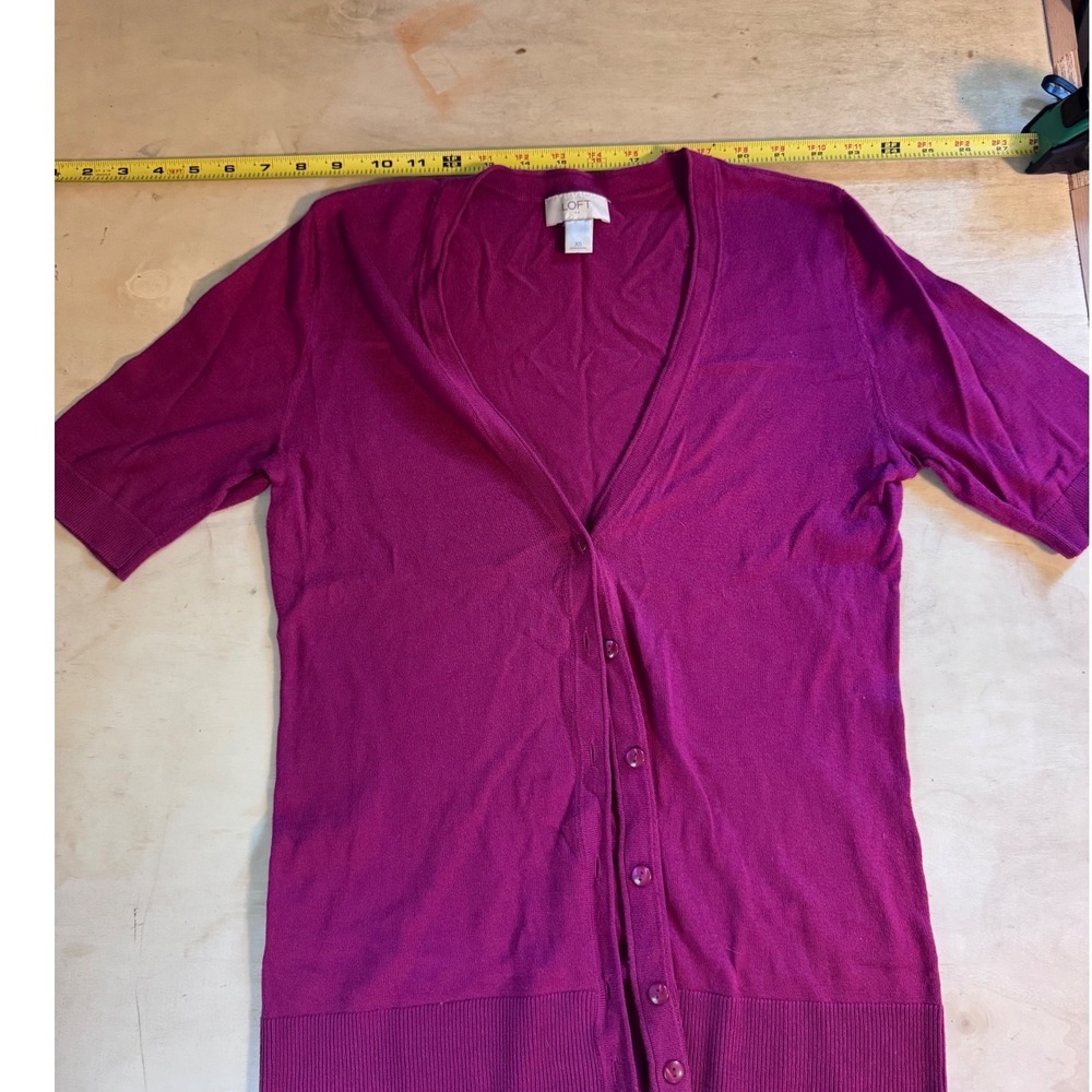 Loft Women XS Magenta Purple Short Sleeve Cotton V-Neck Button Front Cardigan